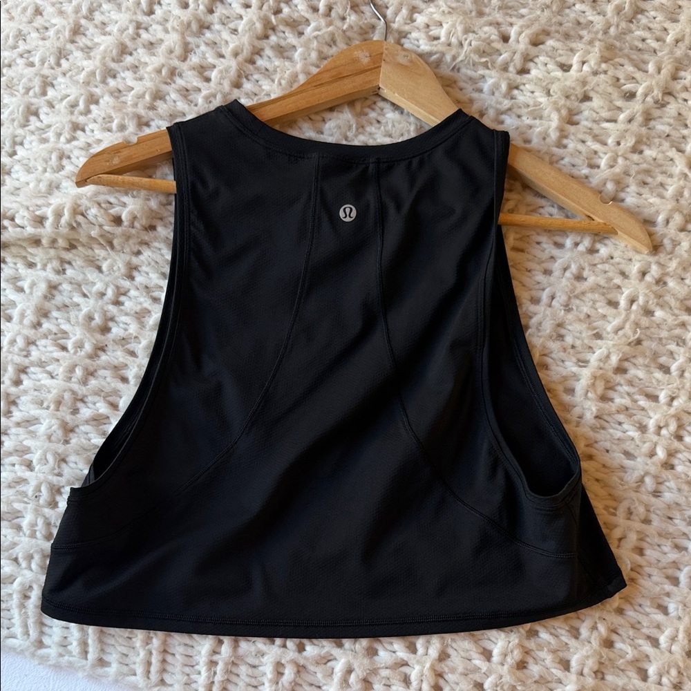 Lulu lemon crop top
